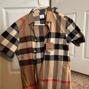 Burberry Men's Plaid Shirt - Beige, Black, and Red